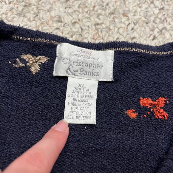 Christopher & Banks Hand Embroidered Fall Leaves Cardigan Sweater Sz XL Silk - Picture 6 of 6